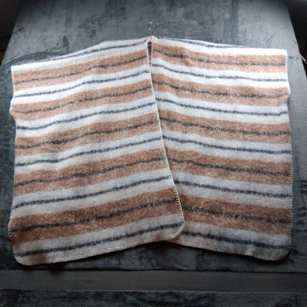 Unbranded cover crafted vary